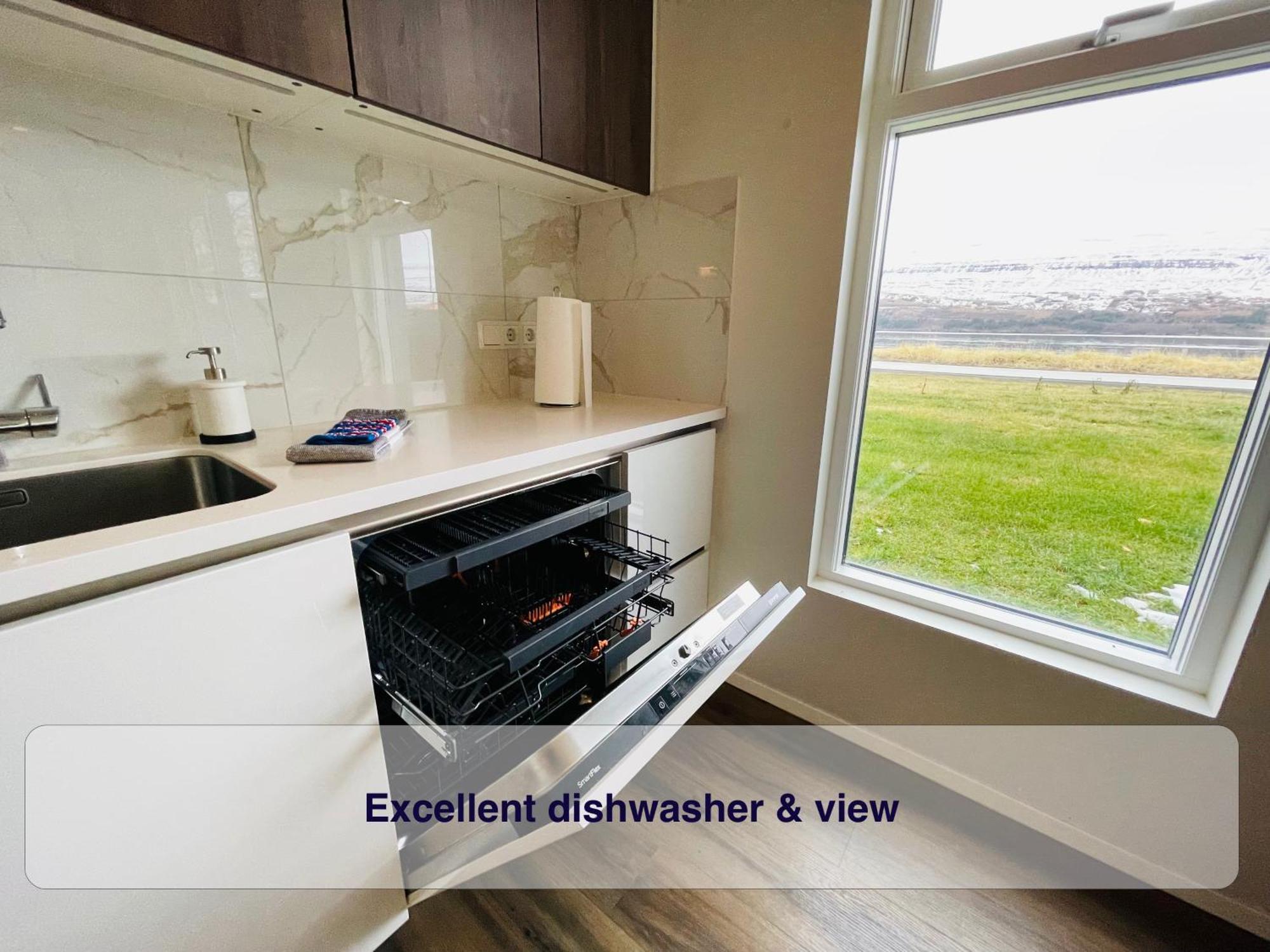 Dream View Apartment Акурейри Екстериор снимка