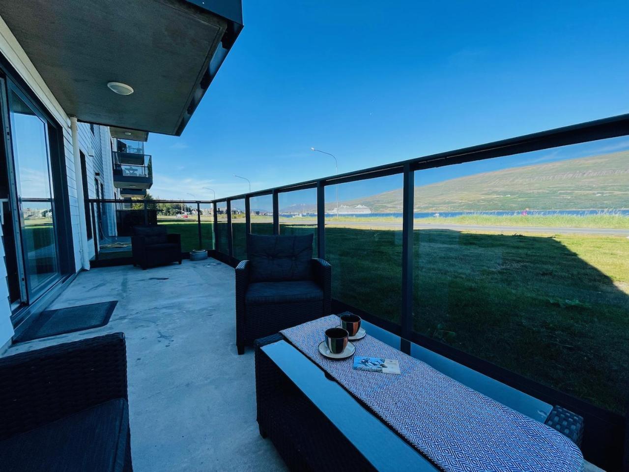 Dream View Apartment Акурейри Екстериор снимка